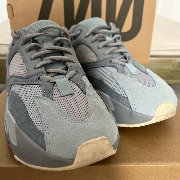 Adidas Yeezy Boost 700 Inertia - Picture 9 of 14